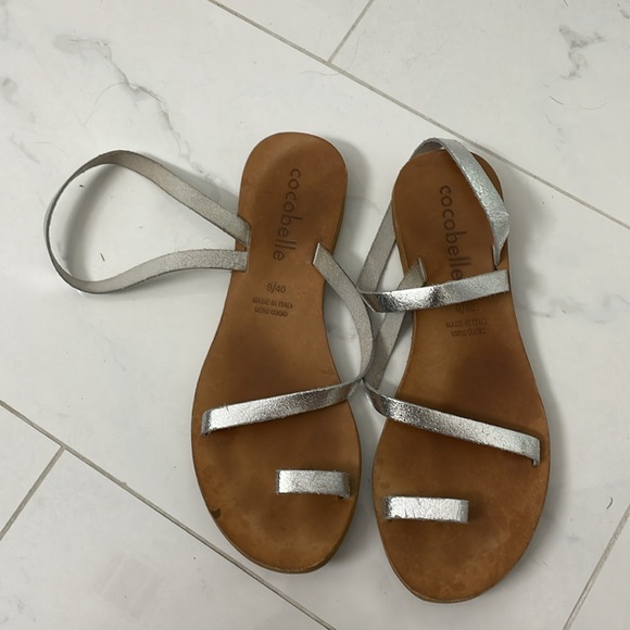 Cocobelle greek Athena sandals silver leather size 9 flats Anthropologie - Picture 5 of 8